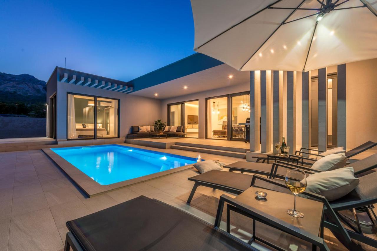 Villa Oasis - Your Luxury Home Away From Home Celopeci Exterior foto